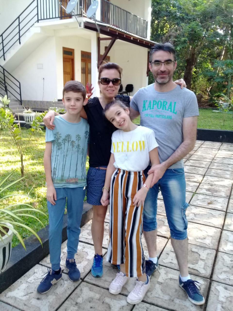 פולונרואה Kithmi Resort מראה חיצוני תמונה